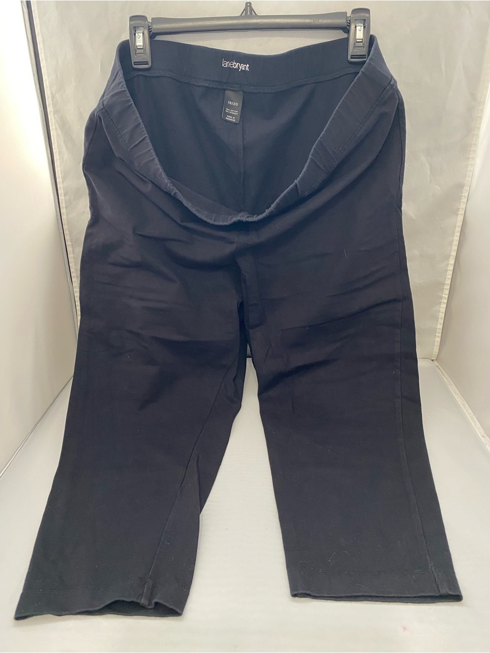 Lane Bryant Black Stretch Pull-On Capri